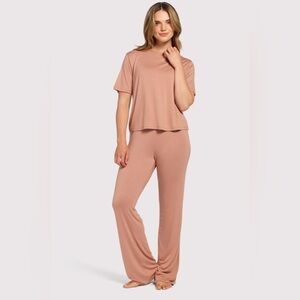 NWOT ✨ nuuds Women's Pajama Set in Clay